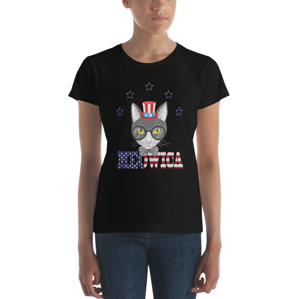 Gray Cat With Hat & Stars Women's Tee
