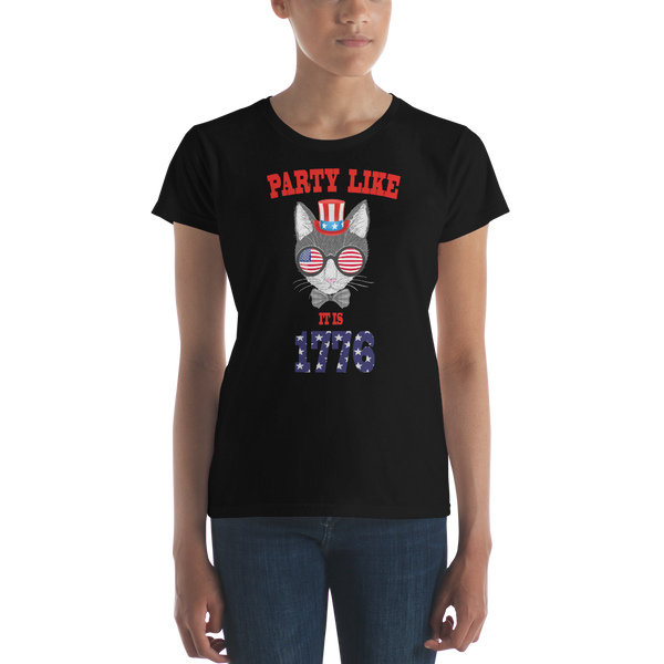 Party Cat With Hat & Sunnies Women's Tee